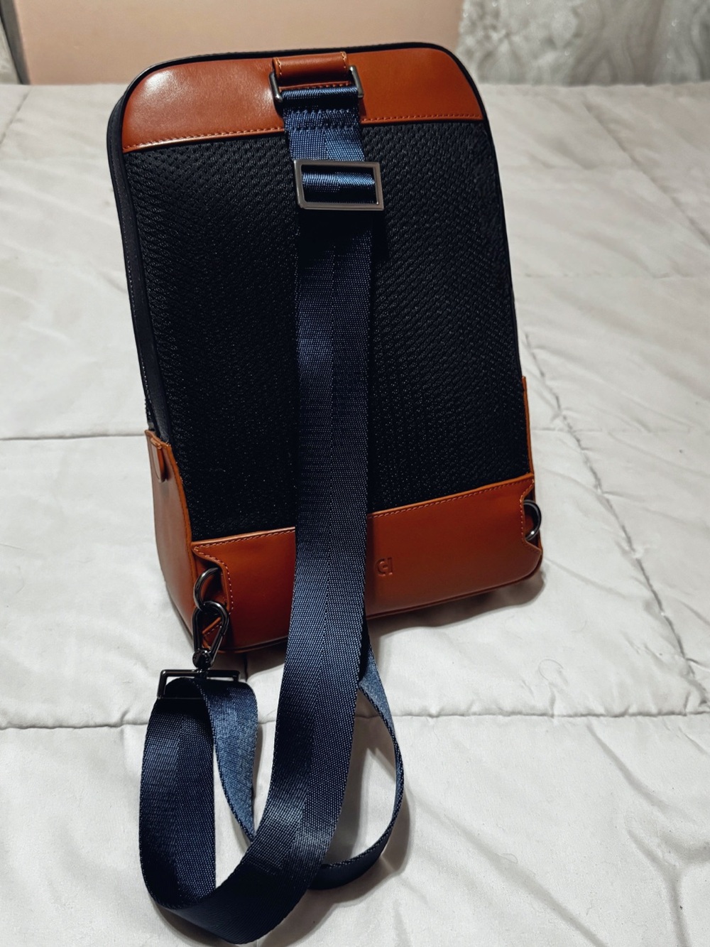 Cole Haan Navy and British Tan Leather Sling Bag - Picture 2 of 9